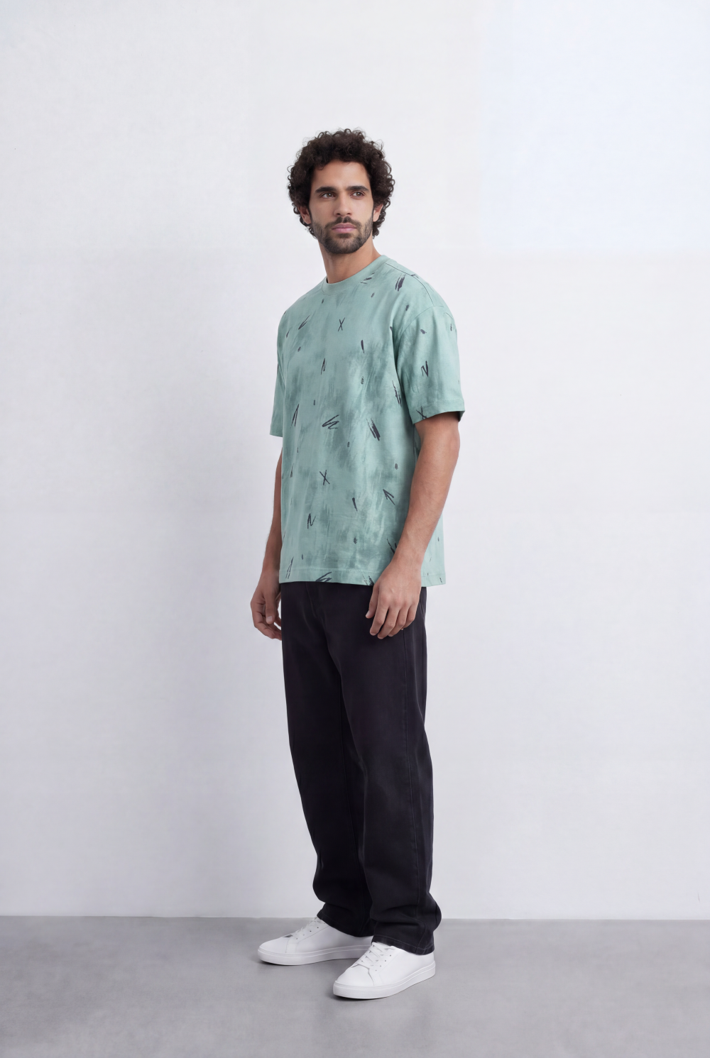 Men’s Abstract Wash T-Shirt Scribble Print Detail