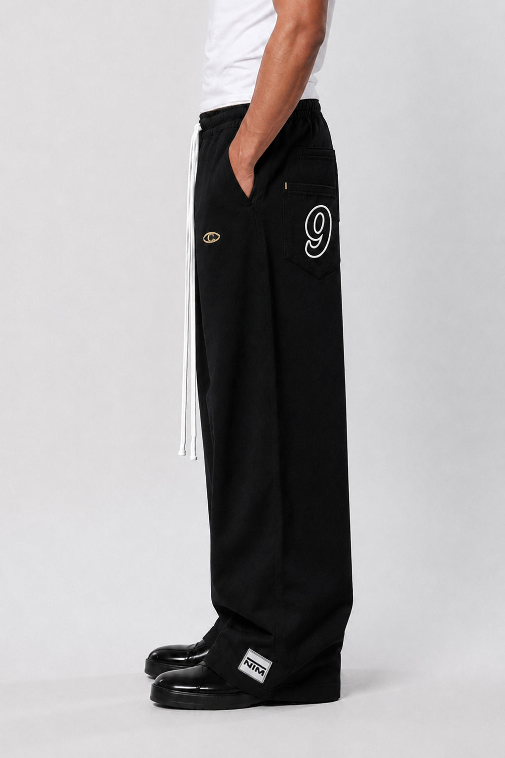 Tomatos Men's Wide-Leg Sweatpants | Oversized Fleece Pants