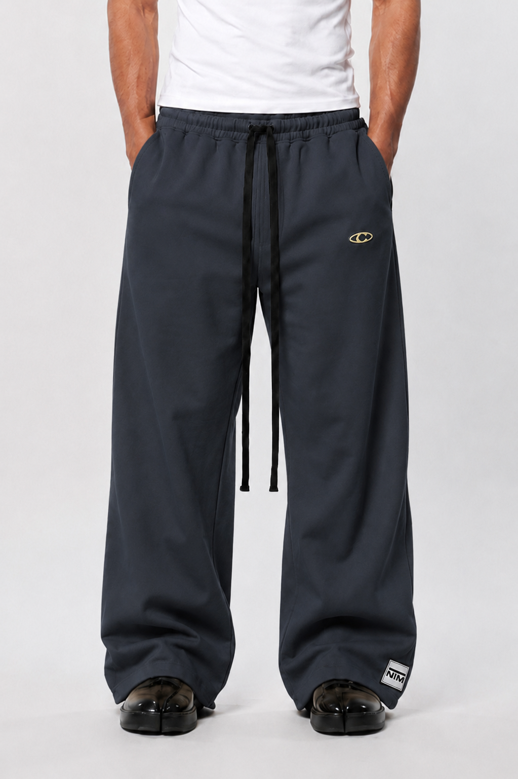 Tomatos Men's Wide-Leg Sweatpants | Oversized Fleece Pants