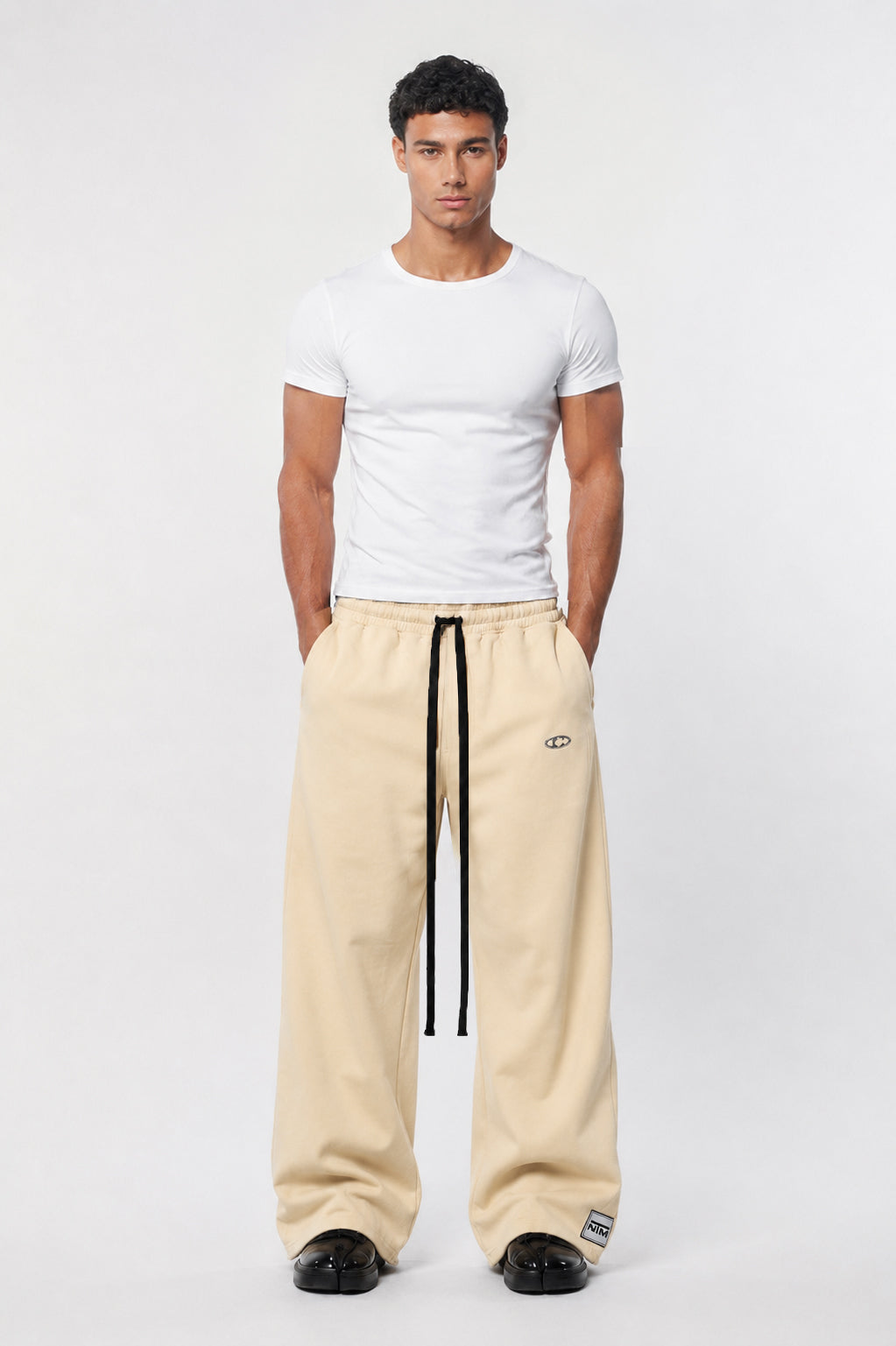 Tomatos Men's Wide-Leg Sweatpants | Oversized Fleece Pants