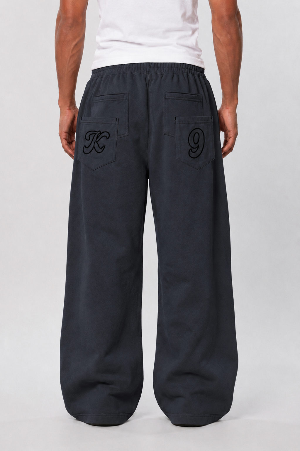 Tomatos Men's Wide-Leg Sweatpants | Oversized Fleece Pants