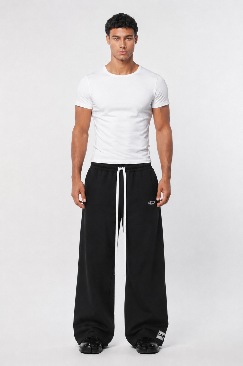 Tomatos Men's Wide-Leg Sweatpants | Oversized Fleece Pants