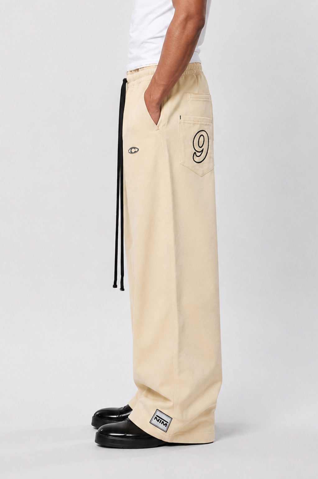 Tomatos Men's Wide-Leg Sweatpants | Oversized Fleece Pants