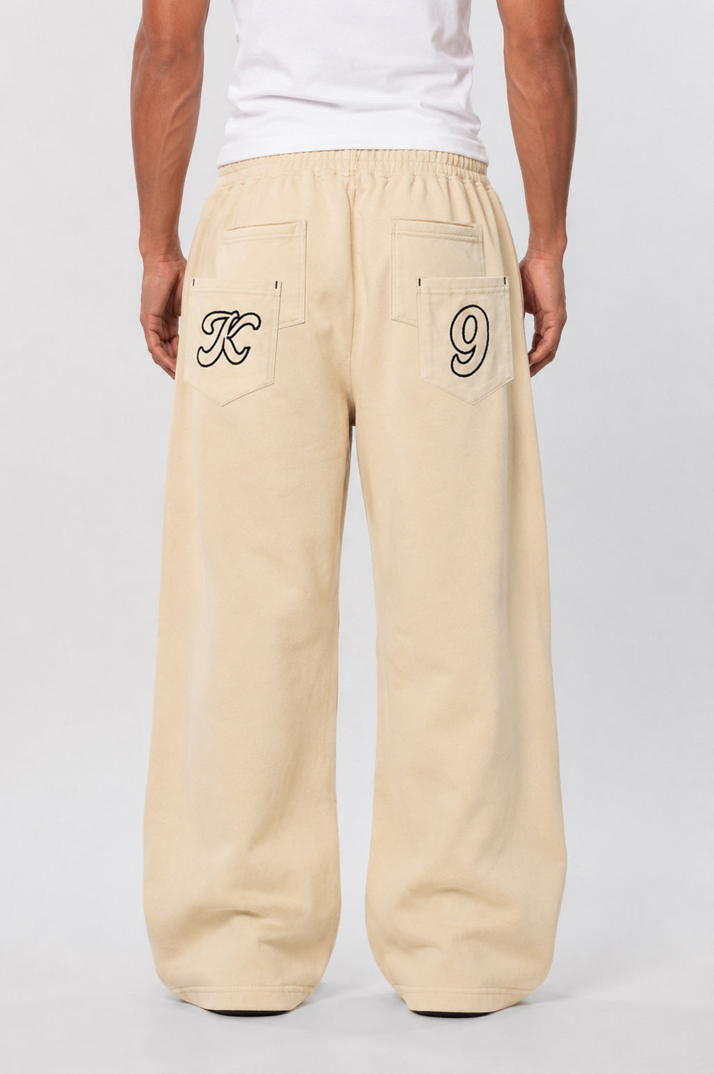 Tomatos Men's Wide-Leg Sweatpants | Oversized Fleece Pants