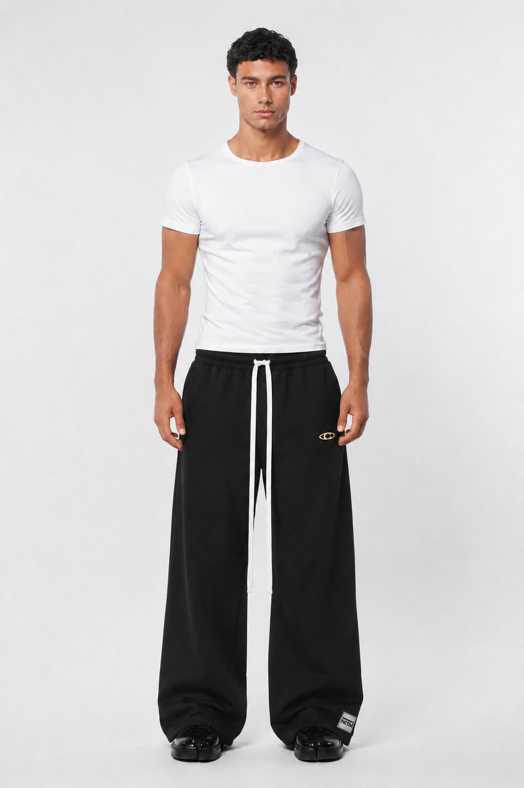 Tomatos Men's Wide-Leg Sweatpants | Oversized Fleece Pants