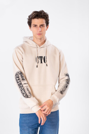 Front Pocket Printed Hoodie