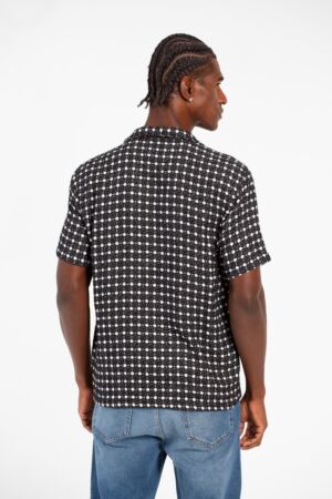 Dotted Short Sleeve Slim Fit Shirt In Modern Design